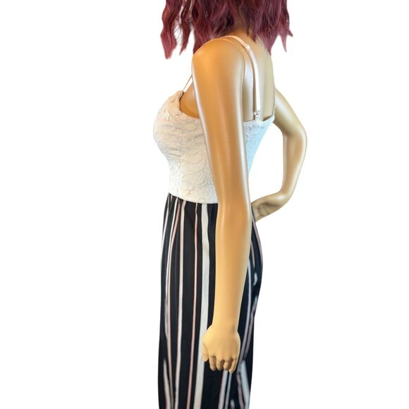 as u wish Mixed Media Wide Leg Jumpsuit in Lace & Stripes - Picture 3 of 10